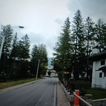Lägenhet Ampezzo Chalet *